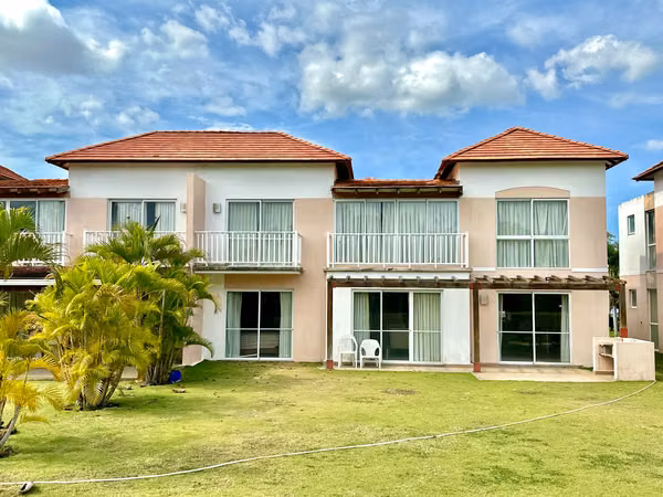 SUPER GANGA CASA 4R3.5B2P FRENTE PLAYA EN VILLA DE CAMARON   260000