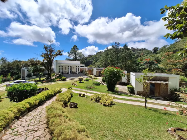 Se alquila  y se vende casa en Altos del María