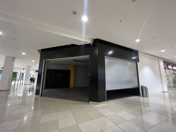 Commercial Space for Sale in Los Andes Mall – 105 m² | Prime Location & High Foot Traffic