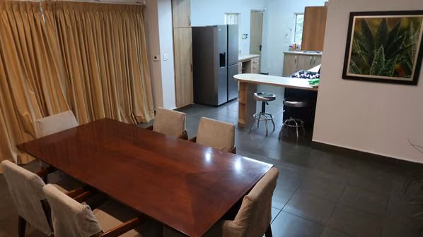 House sale with four apartment units