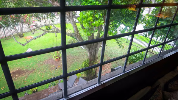 House sale with four apartment units
