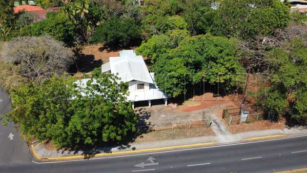 Land sale in Chitre for investment