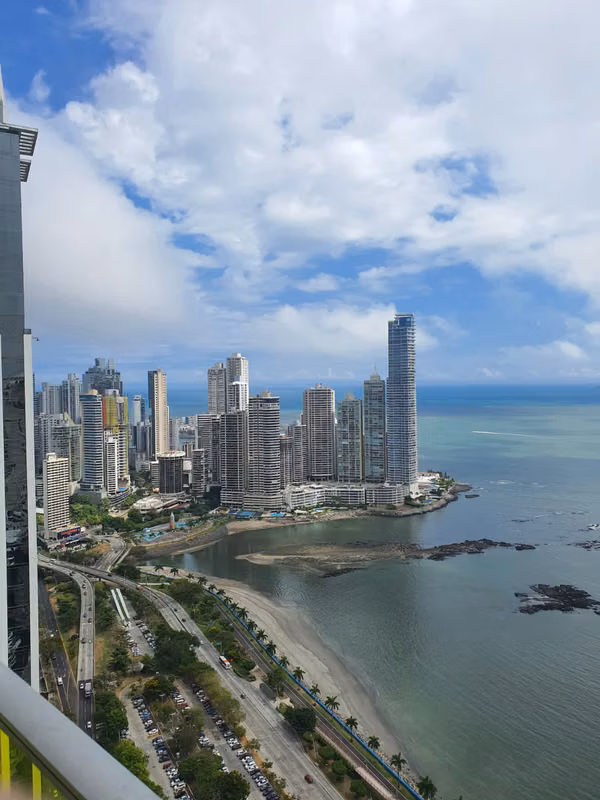 Sale of Apartment PH Yoo