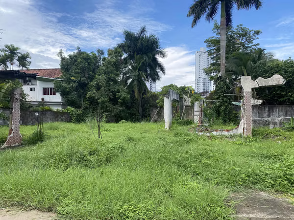 Land in Loma Alegre