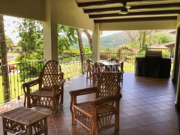 Opportunity! Se Vende Beautiful house Villa in Altos del Maria