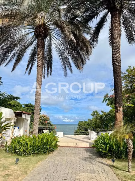 Se Vende Exclusiva Casa en Coronado frente al mar