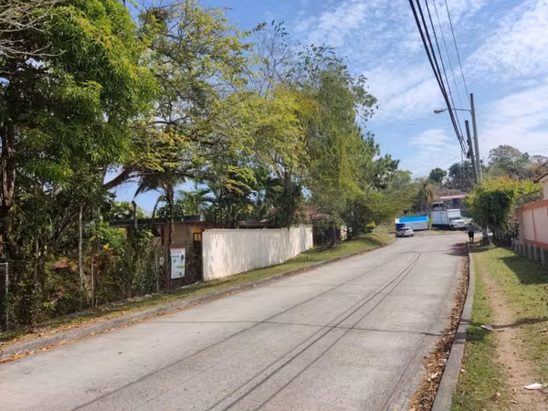 Venta Lote 3191.49M2 en Las Cumbres Via Zaita, Para Proyecto Comercial