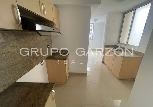 Apartment for sale in Condado del Rey (PH Rokas)