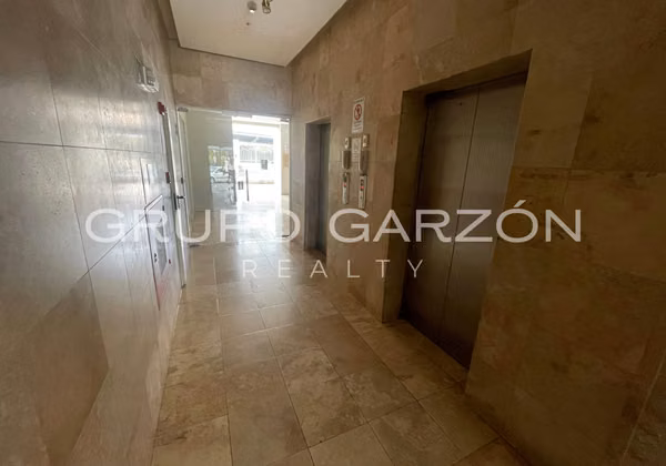 Apartment for sale in Condado del Rey (PH Rokas)