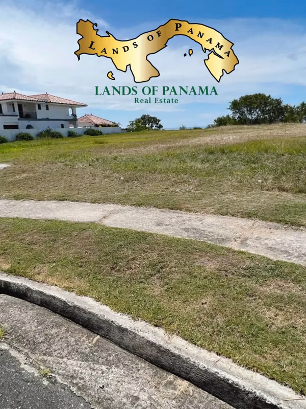 SE VENDE TERRENO EN VISTA MAR - SAN CARLOS