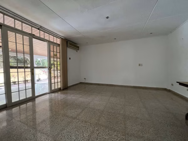 Amplia Casa en Venta en Hato Pintado