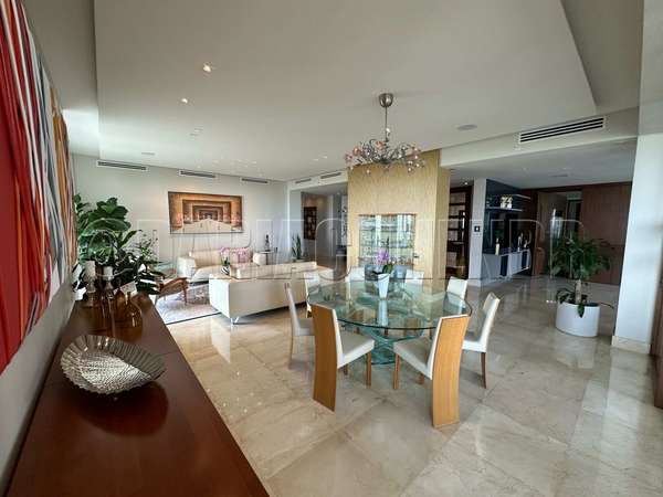 Frontline Apartment to the Sea, East Coast