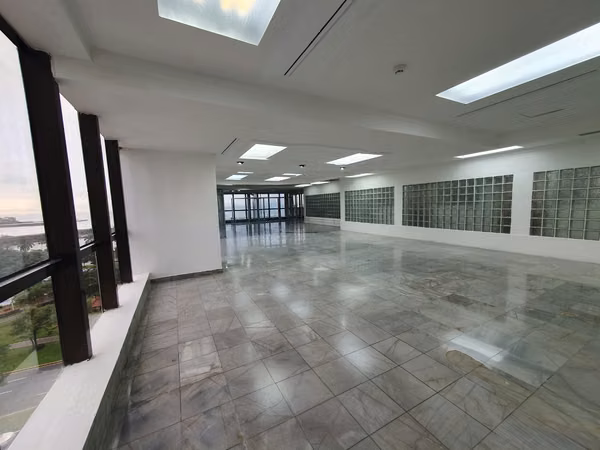 Excellent Office in Balboa Avenue, Bac Tower, 250m2