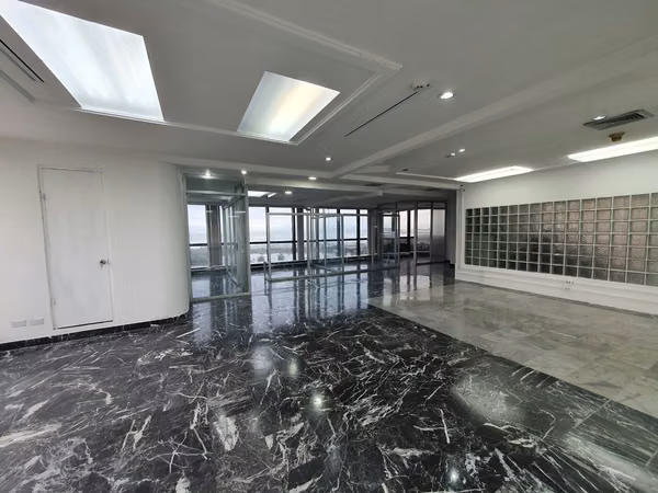 Excellent Office in Balboa Avenue, Bac Tower, 250m2