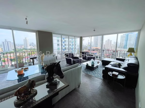 Venta de Apartamento de 275 m2 en PH Aileen, El Carmen 25-1256GG