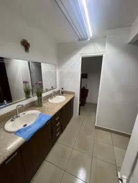 Commercial Property for Sale – Los Angeles Urbanization