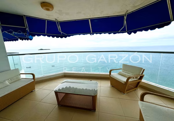 Beach Apartment for sale in Playa Blanca (PH Patricia Italia)