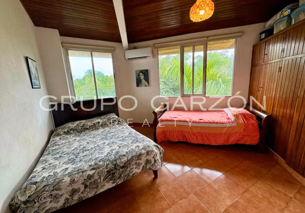 Venta de casa en Playa Blanca (Villa Las Leonores)