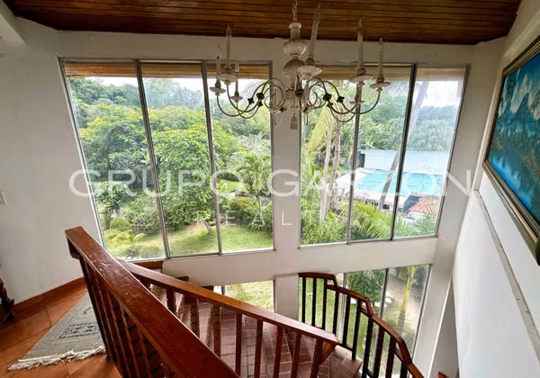 Venta de casa en Playa Blanca (Villa Las Leonores)