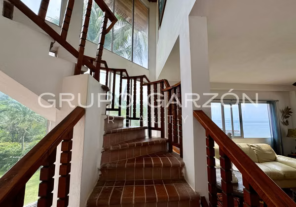 Venta de casa en Playa Blanca (Villa Las Leonores)