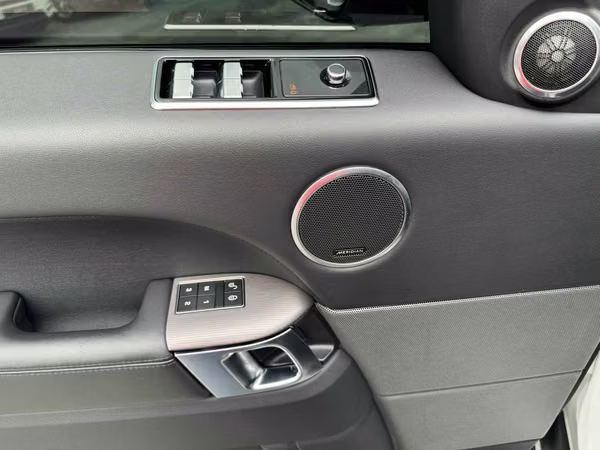 LAND ROVER RANGE ROVER SPORT 2018