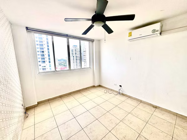 SELLING APARTMENT WITH EXCELLENT LOCATION