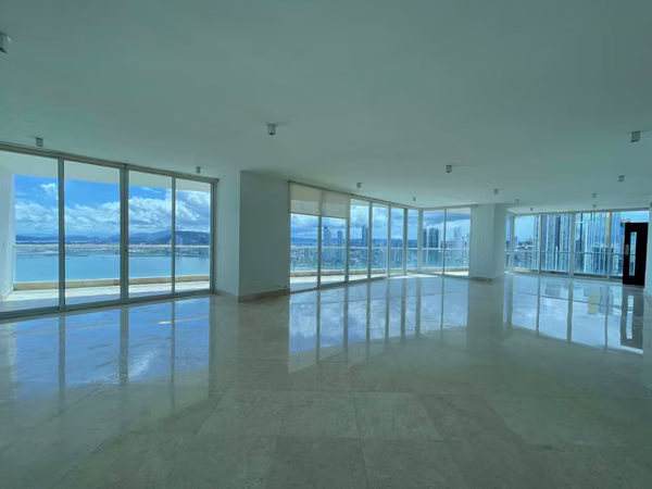 APARTAMENTO THE POINT EN VENTA