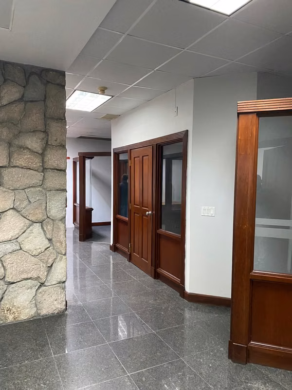 Office space 240 Mtrs2. Calle 72 San Francisco
