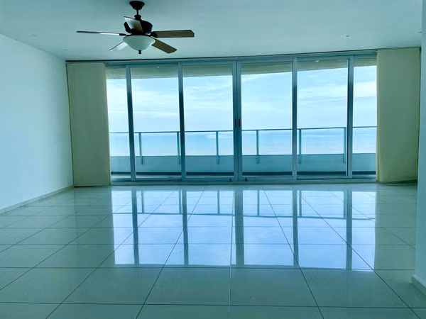 VENTA DE APARTAMENTO EN PH ALTAMAR DEL ESTE, EN COSTA DEL ESTE