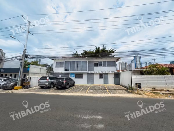 VENTA DE CASA COMERCIAL EN SAN FRANCISCO