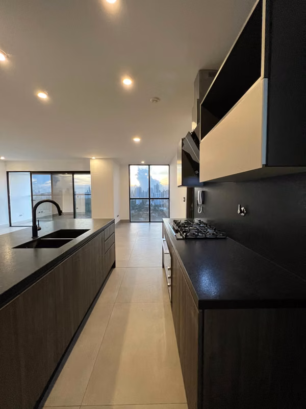 SALE COCO DEL MAR APARTMENT VICTORY SPORT