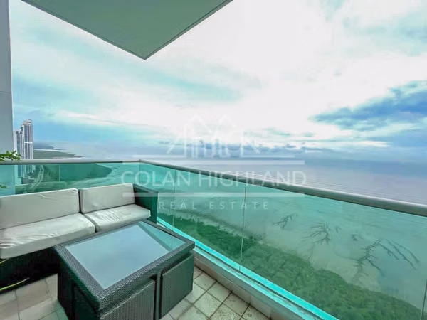 Penthouse sold in Costa del Este