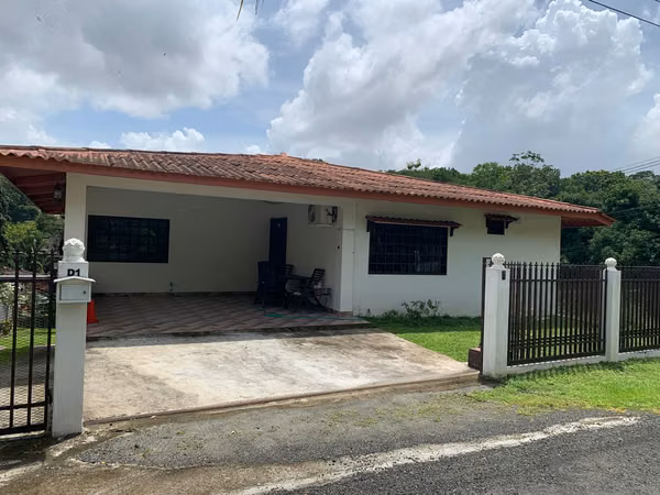 House sale in Las Cumbres