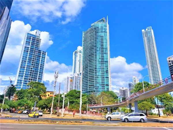 286 m2 Apartment for sale in PH Allure at the Park, Bellavista 24-7877GG