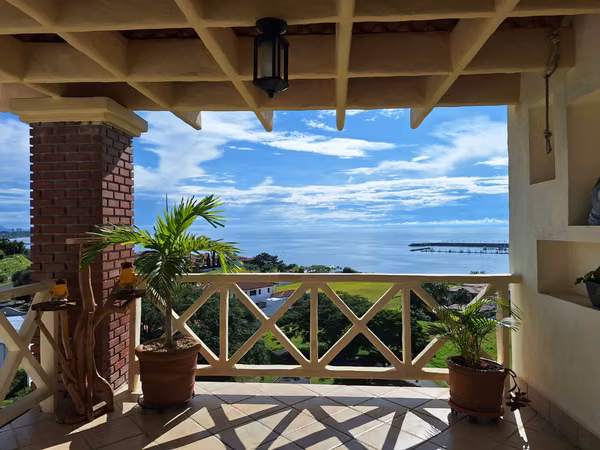 Penthouse en Vista Mar Roca Marina