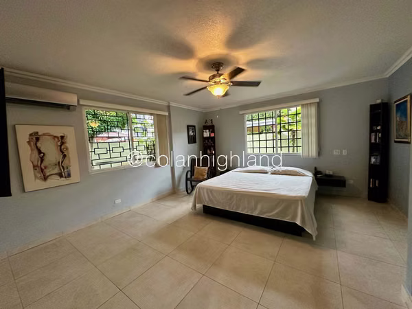 For Sale House in Betania