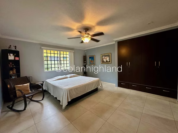 For Sale House in Betania