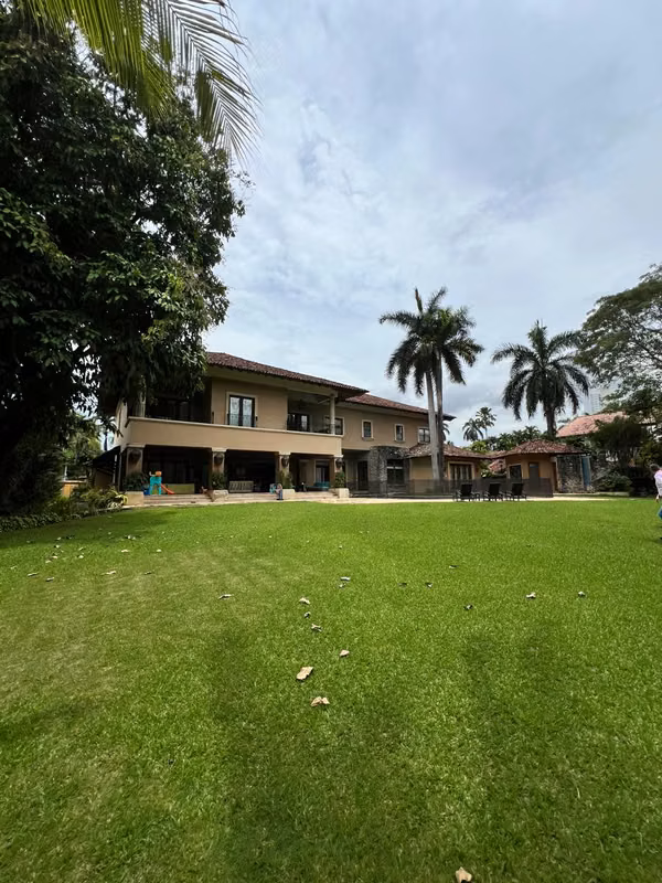VENTA MANSIÓN ALTOS DEL GOLF