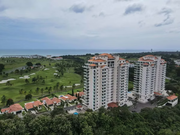 Panoramic Views From This Vista Mar Golf Condo For Sale