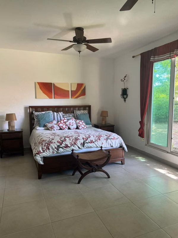 House sale in Punta boat Village