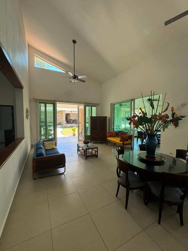House sale in Punta boat Village