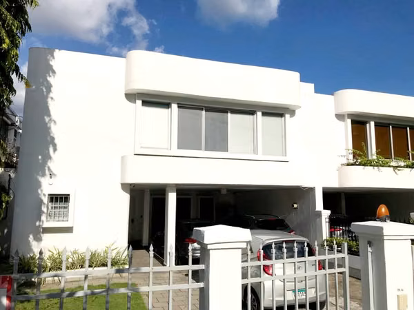 Duplex House for sale in Obarrio, 441m2 of Land