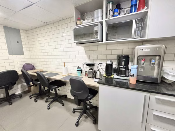 PRIME 507 - Office Space for Sale un Santa Maria Business District