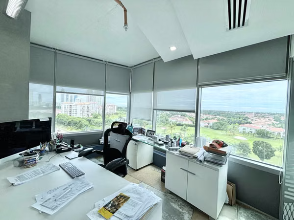PRIME 507 - Office Space for Sale un Santa Maria Business District
