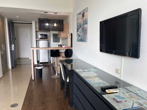 For Sale: Apartment in Town Center Playa Blanca – $9300