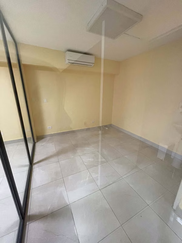 Building for sale located in LA BOCA Canal Area