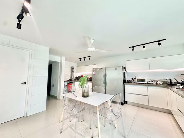 For Sale house in La Alameda, Bethania
