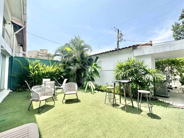 For Sale house in La Alameda, Bethania