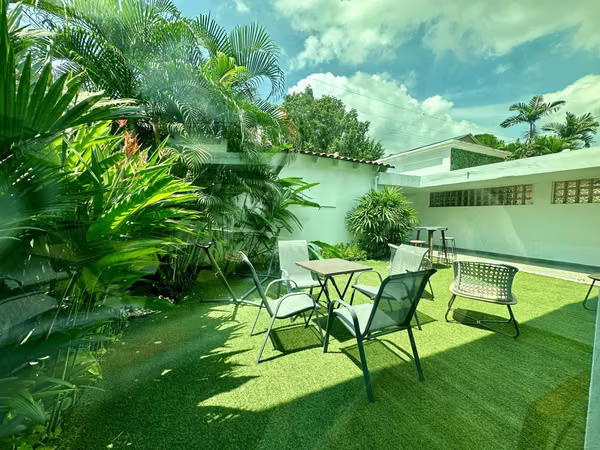 For Sale house in La Alameda, Bethania