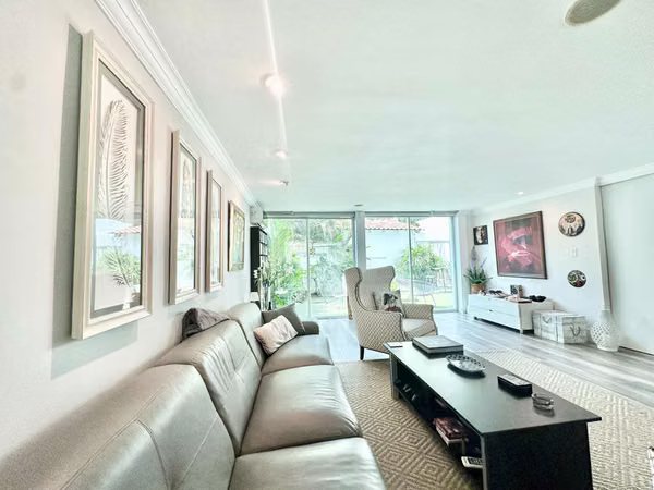 For Sale house in La Alameda, Bethania